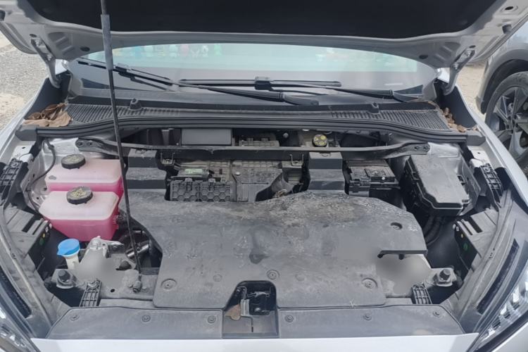 Used MG 4 EV 2023 415 km Range Sea-Faring Champion Edition Engine Bay