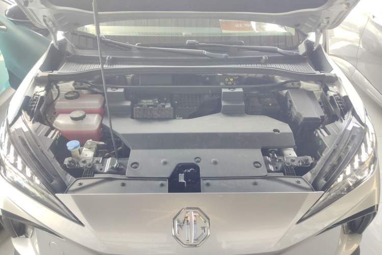 Used MG 4 EV 2023 415 km Range Sea-Faring Champion Edition Engine Bay