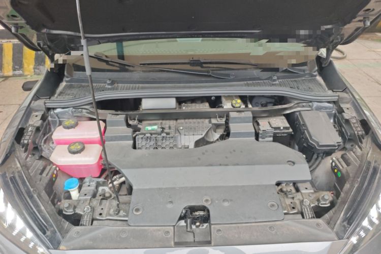 Used MG 4 EV 2023 415 km Range Sea-Faring Champion Edition Engine Bay