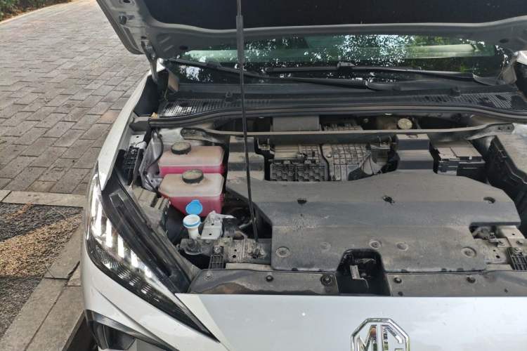 Used MG 4 EV 2023 415 km Range Sea-Faring Champion Edition Engine Bay Right