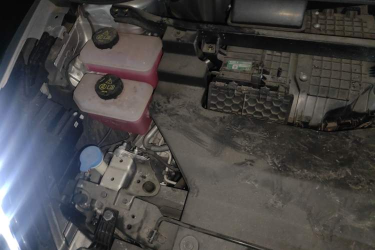 Used MG 4 EV 2023 415 km Range Sea-Faring Champion Edition Engine Bay Right