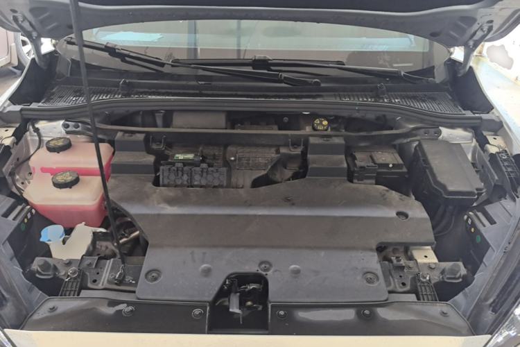 Used MG 4 EV 2023 415 km Range Sea-Faring Champion Edition Engine Bay