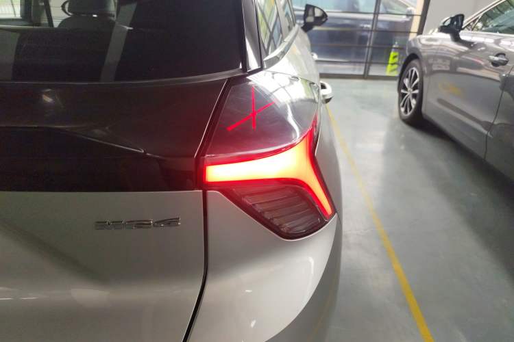 Used MG 4 EV 2023 415 km Range Sea-Faring Champion Edition Exterior 6