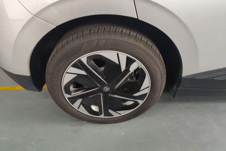 Used MG 4 EV 2023 415 km Range Sea-Faring Champion Edition Exterior 8