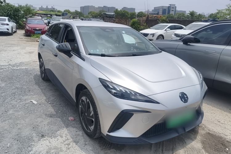 Used MG 4 EV 2023 415 km Range Sea-Faring Champion Edition Front Right 45 Deg