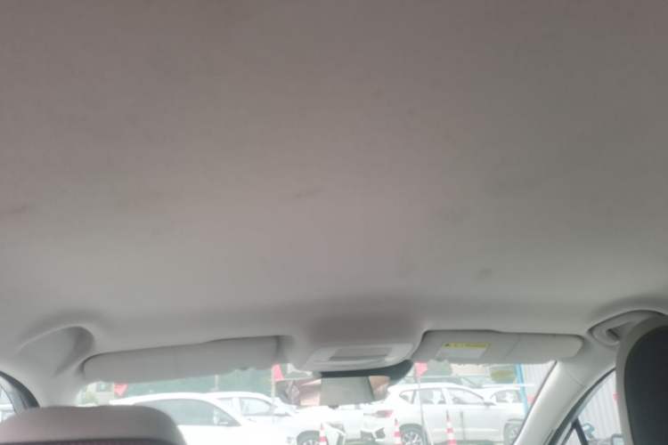 Used MG 4 EV 2023 415 km Range Sea-Champion Executive Edition Headliner
