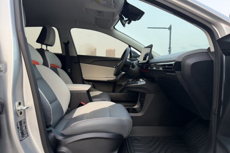 Used MG 4 EV 2023 415 km Range Sea-Faring Champion Edition Interior 11