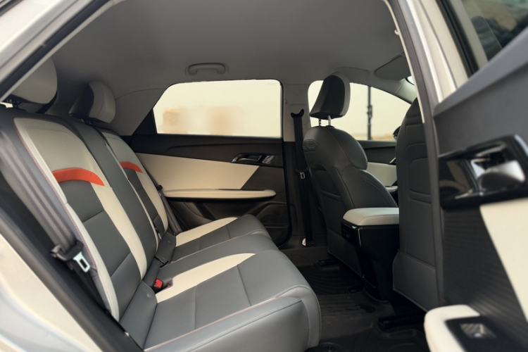 Used MG 4 EV 2023 415 km Range Sea-Faring Champion Edition Interior 3