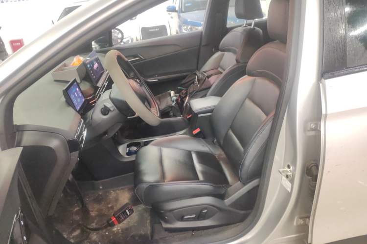 Used MG 4 EV 2023 415 km Range Sea-Faring Champion Edition Left Front Seat