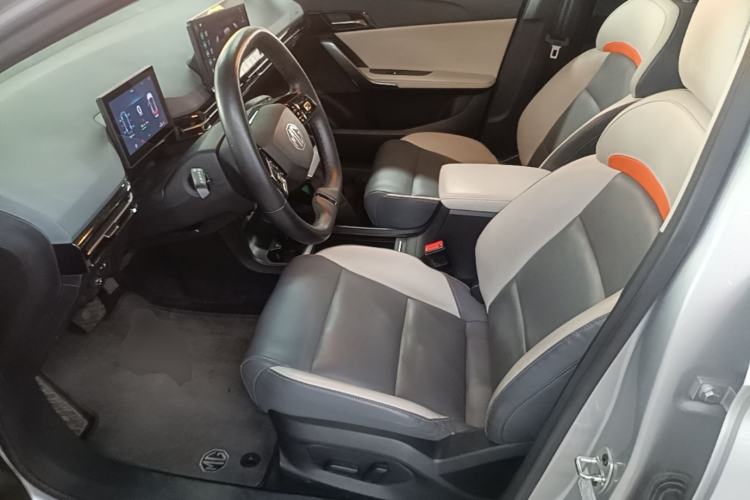 Used MG 4 EV 2023 415 km Range Sea-Faring Champion Edition Left Front Seat