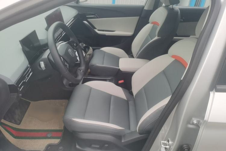Used MG 4 EV 2023 415 km Range Sea-Champion Executive Edition Left Front Seat