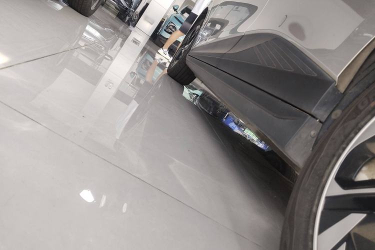 Used MG 4 EV 2023 415 km Range Sea-Faring Champion Edition Left Side Sill