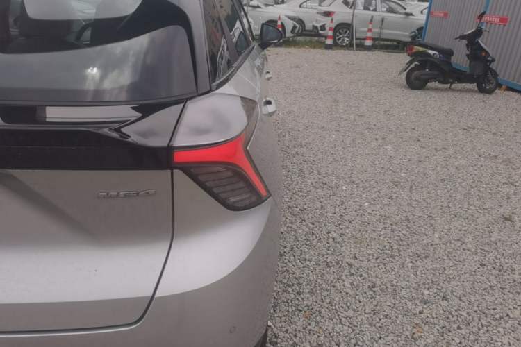 Used MG 4 EV 2023 415 km Range Sea-Champion Executive Edition Right Rear Taillight