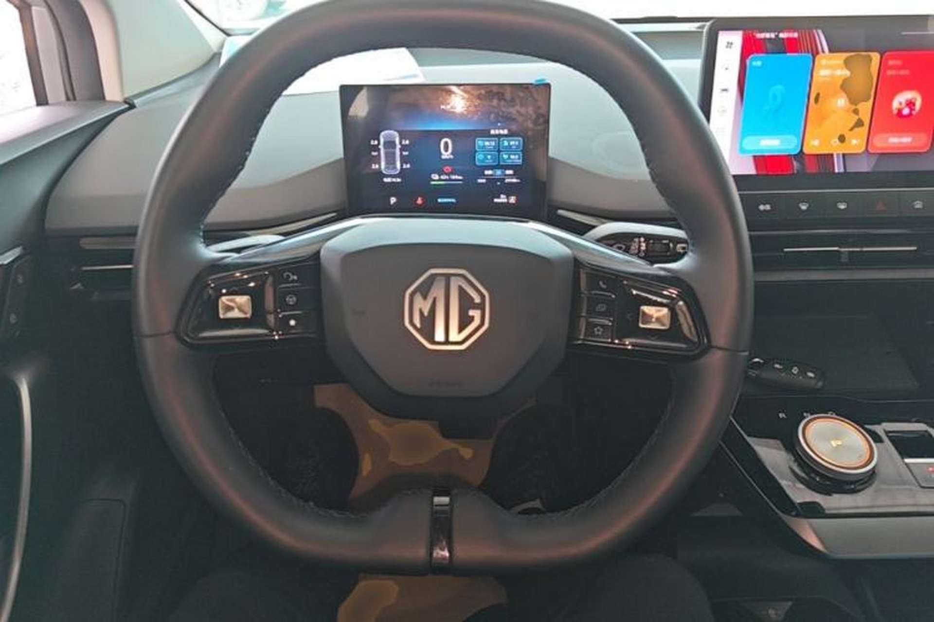 Used MG 4 EV 2023 415 km Range Sea-Faring Champion Edition Steering Wheel