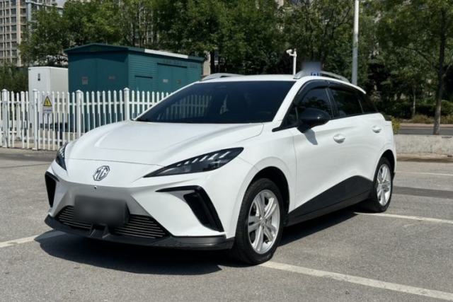MG 4 EV 2023 415 km Range Sea-Faring Champion Edition مستعملة