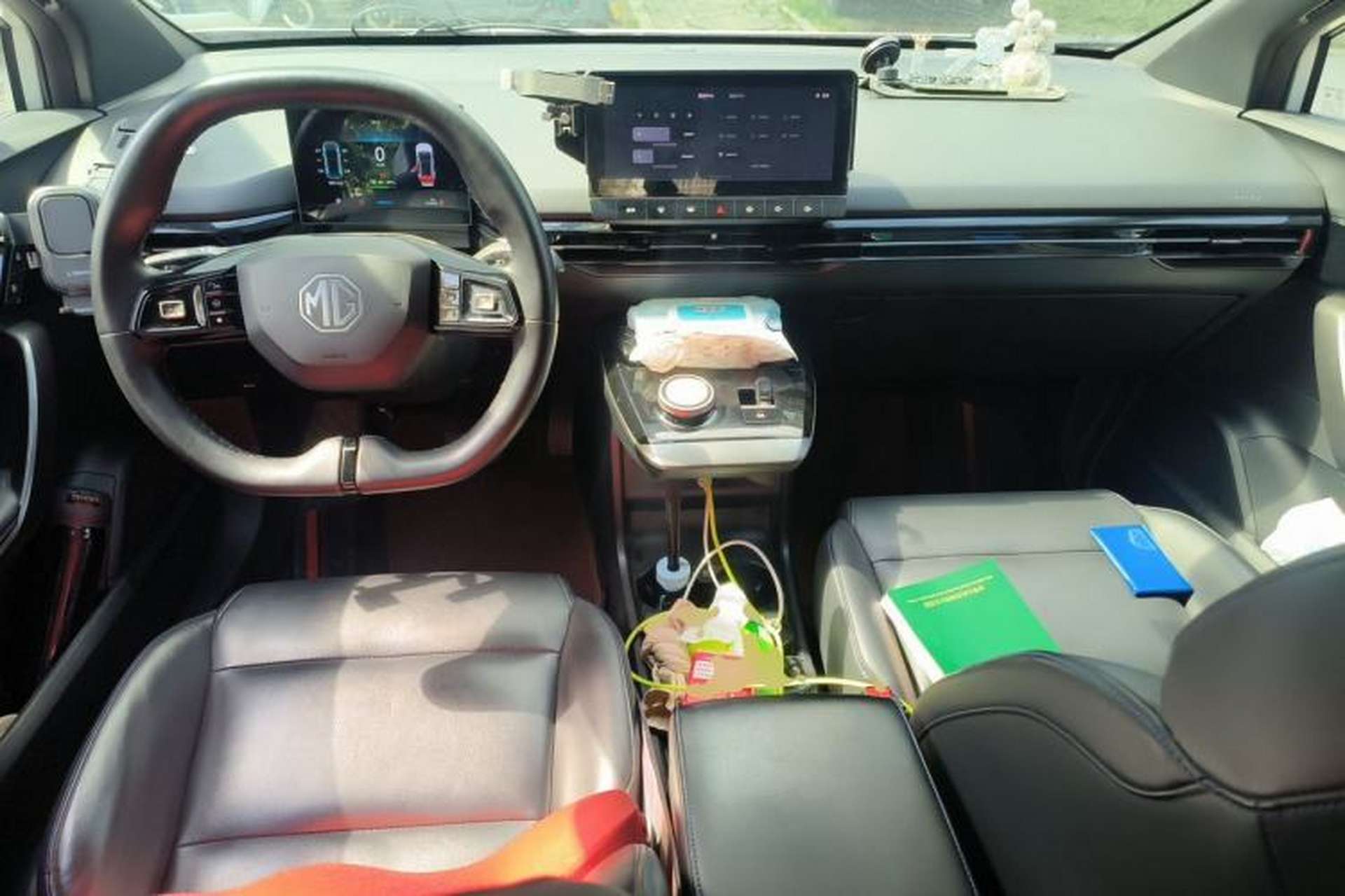 Used MG 4 EV 2023 425km Executive Version Center Console