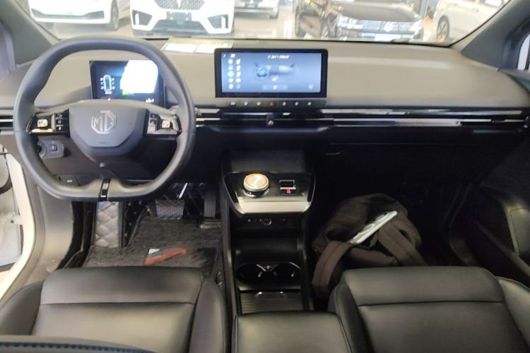 Used MG 4 EV 2023 425km Executive Version Center Console