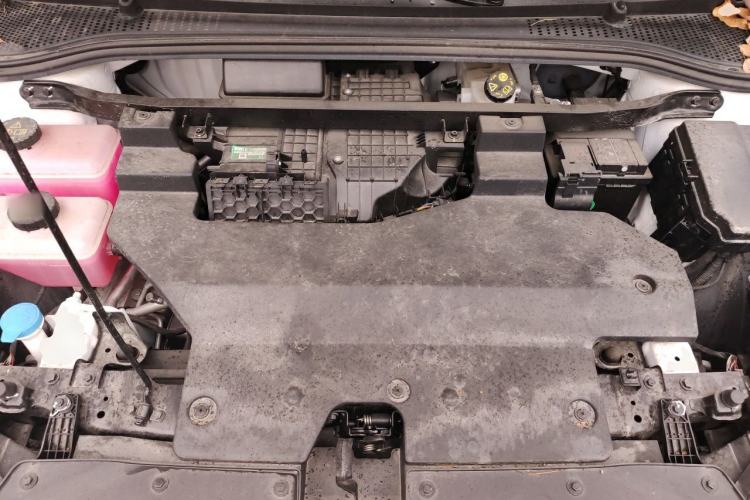 Used MG 4 EV 2023 415 km Range Sea-Faring Champion Edition Engine Bay