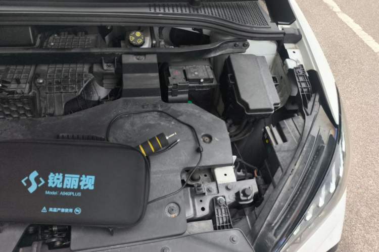Used MG 4 EV 2023 415 km Range Sea-Faring Champion Edition Engine Bay Left