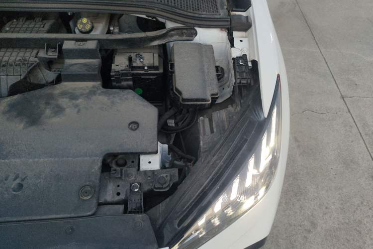 Used MG 4 EV 2023 415 km Range Sea-Faring Champion Edition Engine Bay Left