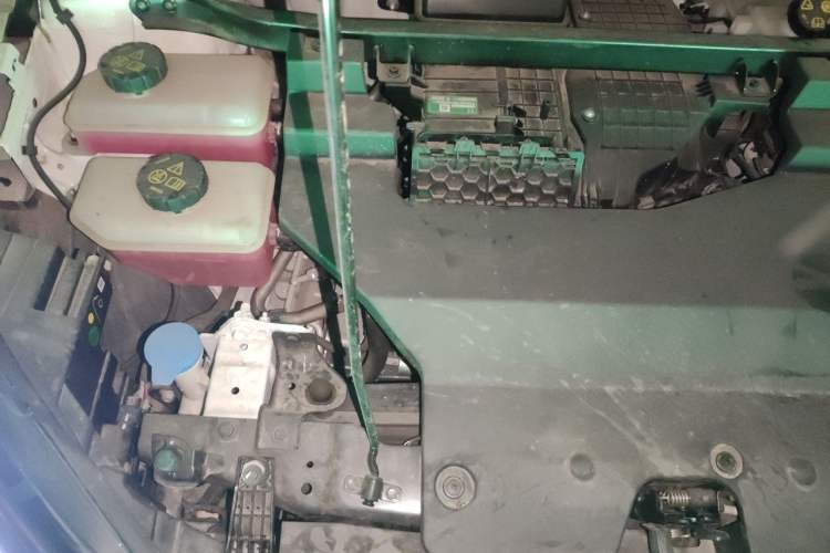 Used MG 4 EV 2023 415 km Range Sea-Faring Champion Edition Engine Bay Right