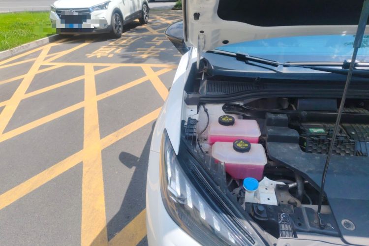 Used MG 4 EV 2023 415 km Range Sea-Faring Champion Edition Engine Bay Right