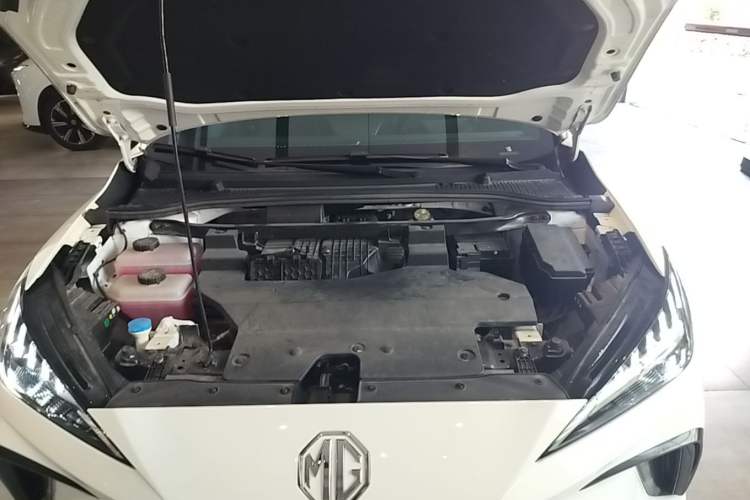 Used MG 4 EV 2023 415 km Range Sea-Faring Champion Edition Engine Bay