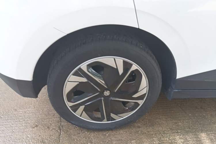 Used MG 4 EV 2023 415 km Range Sea-Faring Champion Edition Exterior 5