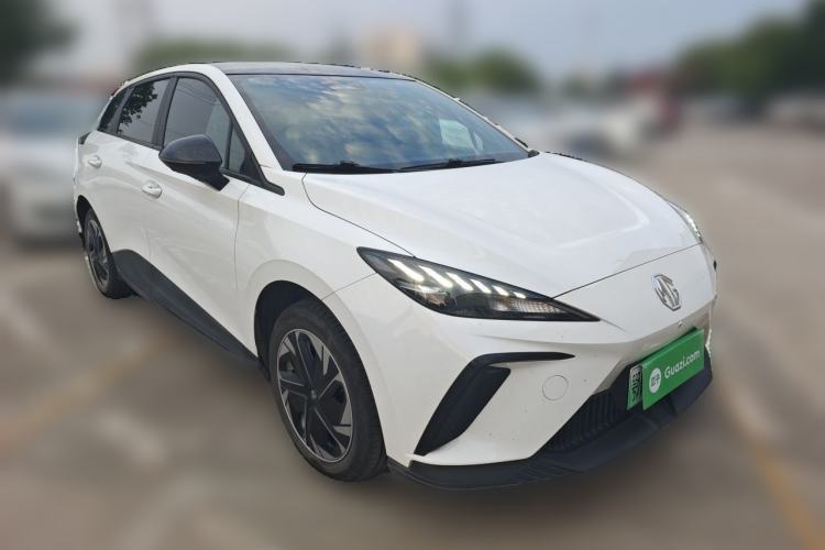 Used MG 4 EV 2023 415 km Range Sea-Faring Champion Edition Front Right 45 Deg