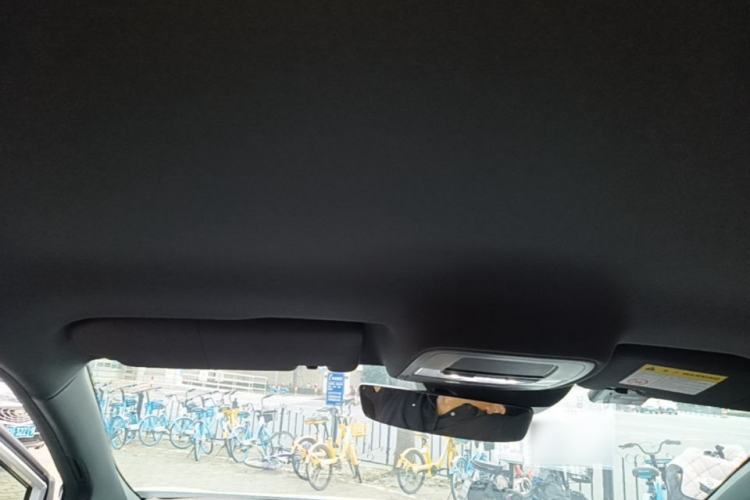 Used MG 4 EV 2023 425km Executive Version Headliner