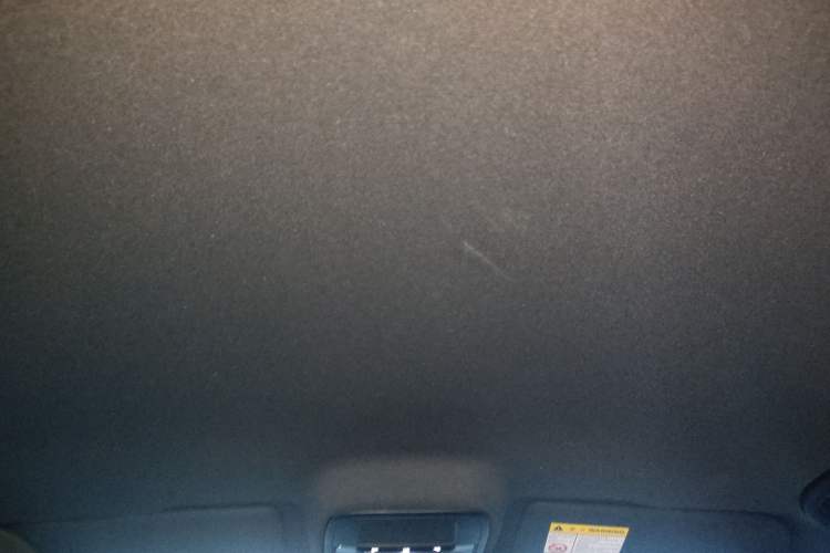 Used MG 4 EV 2023 415 km Range Sea-Faring Champion Edition Headliner