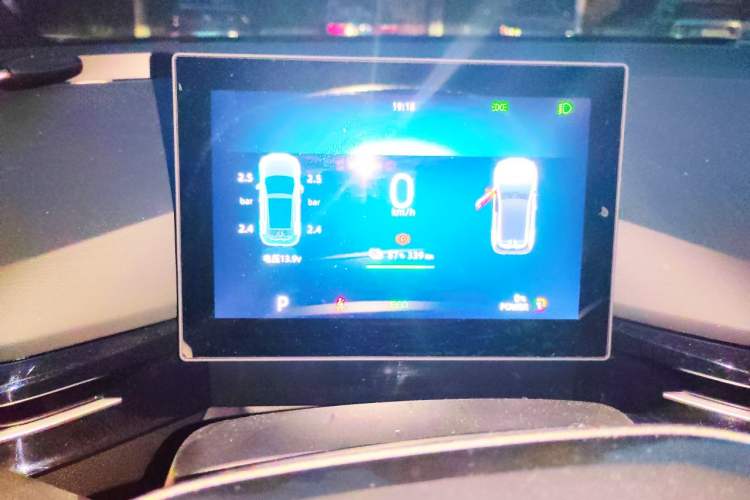 Used MG 4 EV 2023 415 km Range Sea-Faring Champion Edition Instrument Cluster