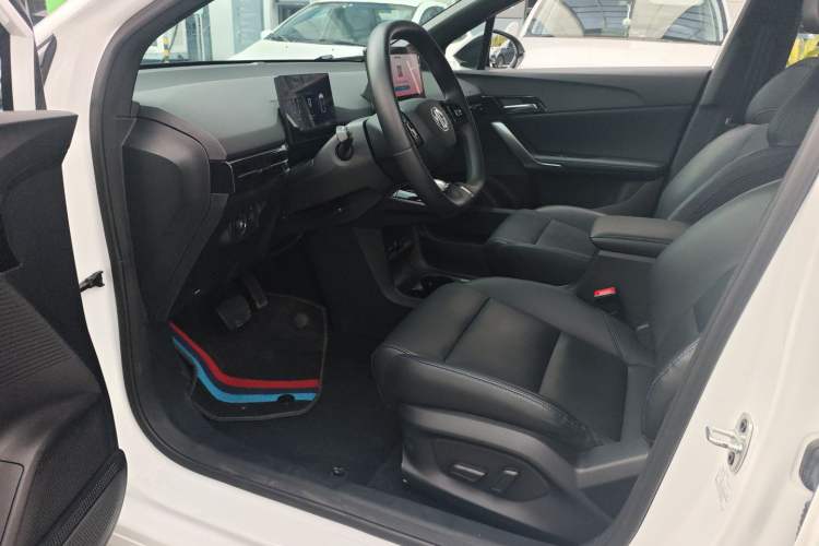 Used MG 4 EV 2023 415 km Range Sea-Faring Champion Edition Interior 3