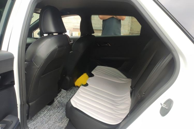 Used MG 4 EV 2023 415 km Range Sea-Faring Champion Edition Interior 4