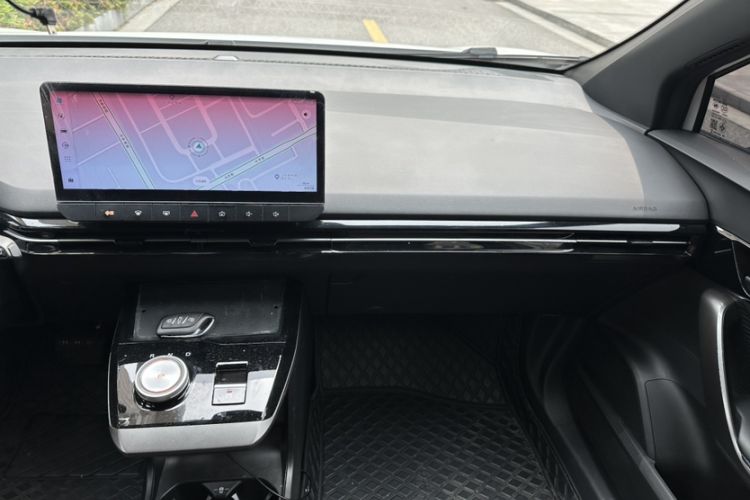 Used MG 4 EV 2023 415 km Range Sea-Faring Champion Edition Interior 5