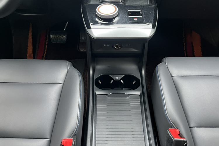 Used MG 4 EV 2023 415 km Range Sea-Faring Champion Edition Interior 5