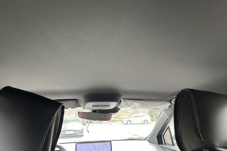 Used MG 4 EV 2023 415 km Range Sea-Faring Champion Edition Interior 7