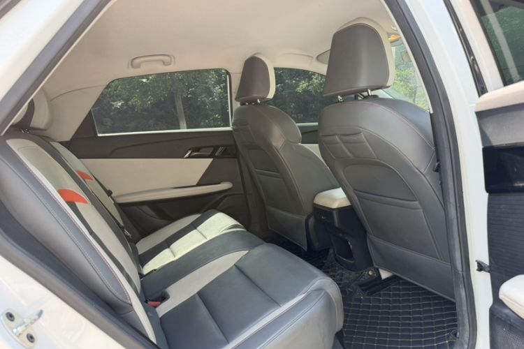 Used MG 4 EV 2023 415 km Range Sea-Faring Champion Edition Interior 7