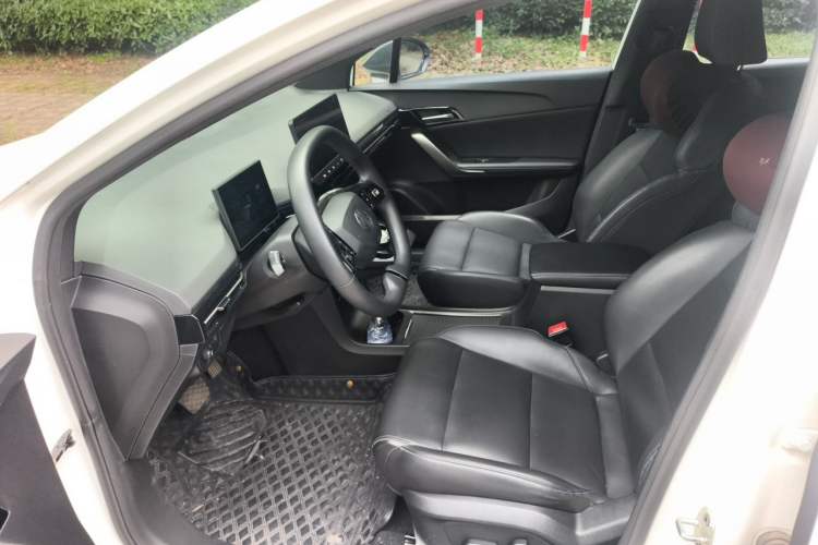 Used MG 4 EV 2023 415 km Range Sea-Faring Champion Edition Left Front Seat
