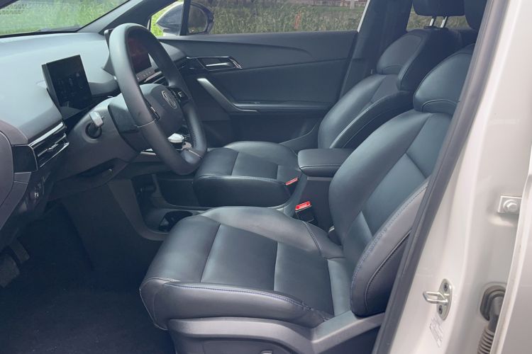 Used MG 4 EV 2023 415 km Range Sea-Faring Champion Edition Left Front Seat