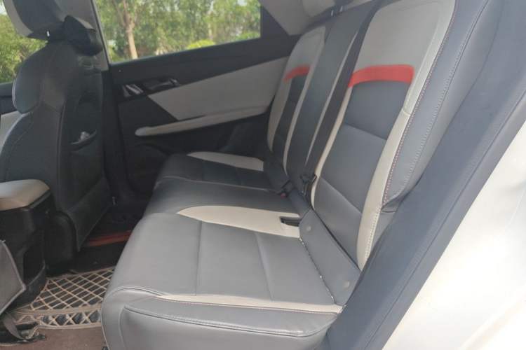 Used MG 4 EV 2023 415 km Range Sea-Faring Champion Edition Left Rear Seat