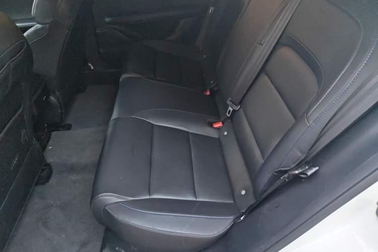 Used MG 4 EV 2023 415 km Range Sea-Faring Champion Edition Left Rear Seat