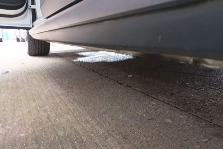 Used MG 4 EV 2023 415 km Range Sea-Faring Champion Edition Left Side Sill