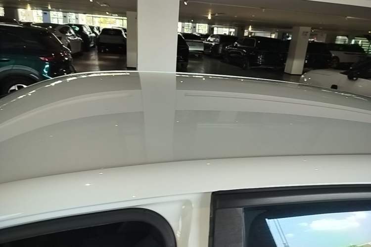 Used MG 4 EV 2023 415 km Range Sea-Faring Champion Edition Roof