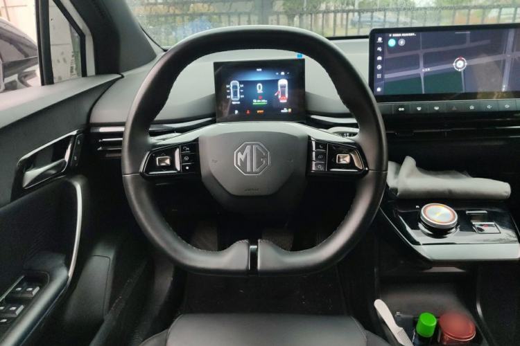 Used MG 4 EV 2023 415 km Range Sea-Faring Champion Edition Steering Wheel