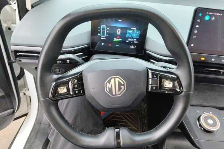 Used MG 4 EV 2023 415 km Range Sea-Faring Champion Edition Steering Wheel