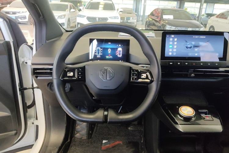 Used MG 4 EV 2023 425km Executive Version Steering Wheel