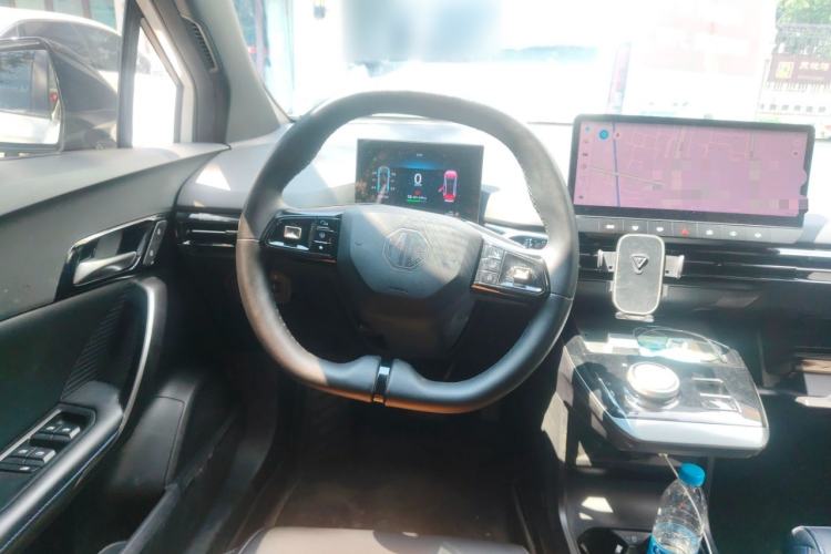 Used MG 4 EV 2023 415 km Range Sea-Faring Champion Edition Steering Wheel