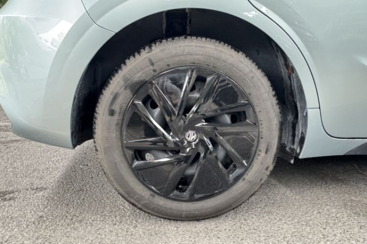 Used MG 4 EV 2026 Model 437 All-in-One Edition Exterior 5