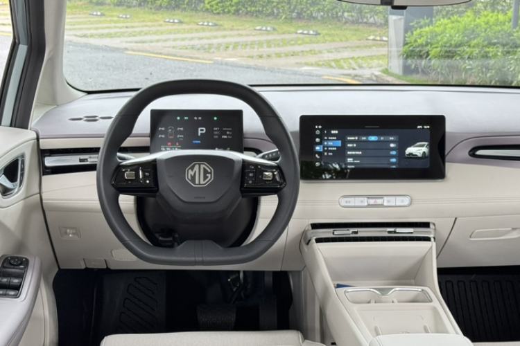Used MG 4 EV 2026 Model 437 All-in-One Edition Interior 3